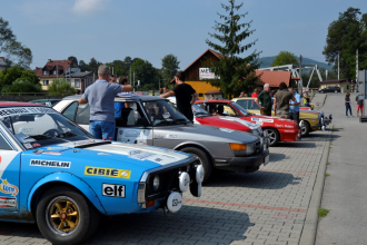 Klasyka motoryzacji ponownie w Suchej Beskidzkiej