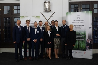PARKI NARODOWE I ICH OTOCZENIE -międzynarodowa konferencja w suskim zamku