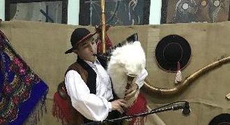 Z sukcesami zagrali na unikatowych instrumentach