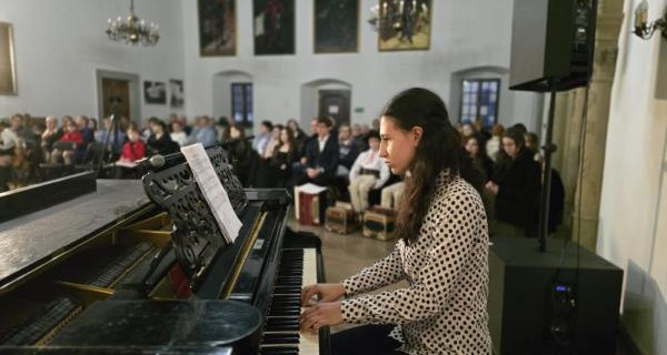 Muzyczny prezent dla mam – koncert Allegro w Zamku Suskim