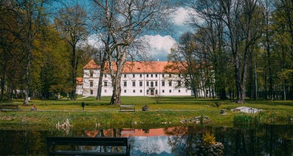 Park zamkowy został czasowo zamknięty