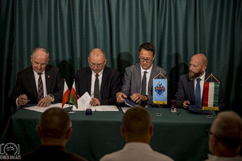 Muzeum Miejskie Suchej Beskidzkiej i Jász Múzeum sformalizowały współpracę!