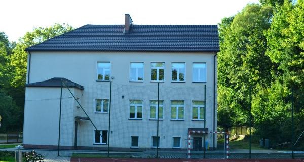 Filia Szkoły Podstawowej nr 2 z nowym dachem