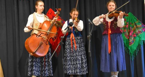 Muzycy regionalni z Suchej Beskidzkiej nagrodzeni w Jeleśni