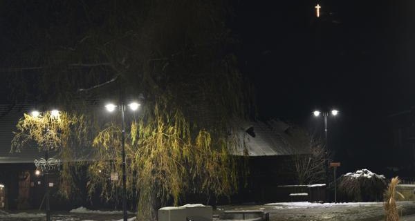 Krzyż na Mioduszynie – nocne „widowisko” nad Suchą Beskidzką!