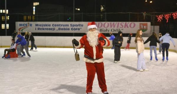 Sezon na łyżwy startuje! Na otwarciu pojawi się św. Mikołaj