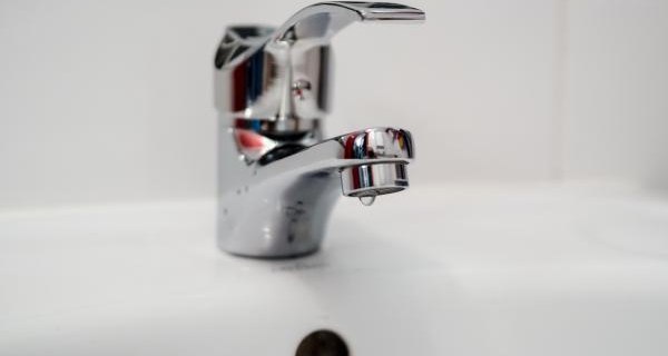 Awaria sieci wodociągowej na os. Garce