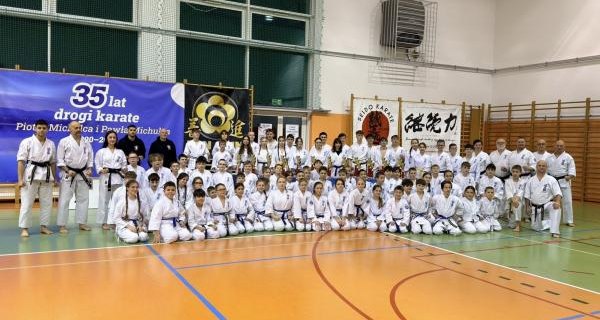 Technika, skupienie i dążenie do perfekcji. Za nami 3 Suski Turniej Seido Karate w Kata