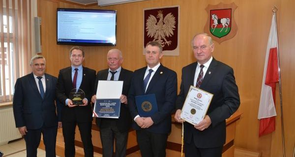 Sportowa wizytówka Suchej Beskidzkiej doceniona przez piłkarskich działaczy