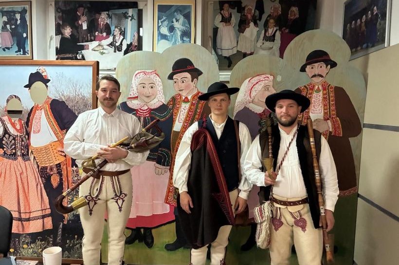 Muzycy regionalni z Suchej Beskidzkiej nagrodzeni w Podegrodziu