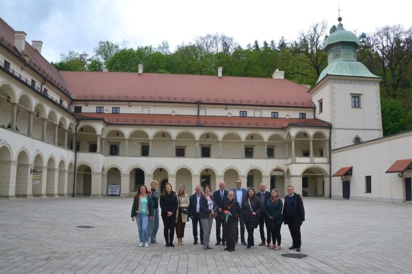 Przedstawiciele Komisji Europejskiej z wizytą studyjną w Suchej Beskidzkiej