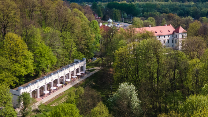 Zespół zamkowo-parkowy w Suchej Beskidzkiej laureatem konkursu „Zabytek Zadbany 2026”