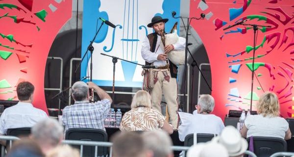 Jan Ryt nagrodzony na 60. Ogólnopolskim Festiwalu Kapel i Śpiewaków Ludowych w Kazimierzu Dolnym