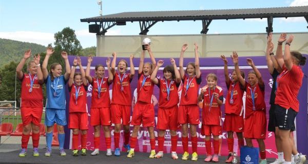Sucha Beskidzka stolicą żeńskiego futbolu. Festiwal piłkarski dostarczył emocji nie tylko czysto sportowych
