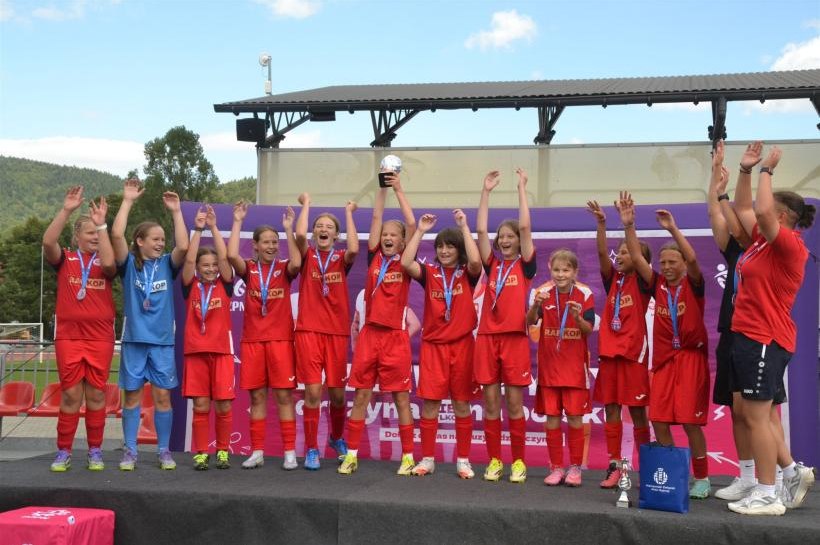Sucha Beskidzka stolicą żeńskiego futbolu. Festiwal piłkarski dostarczył emocji nie tylko czysto sportowych