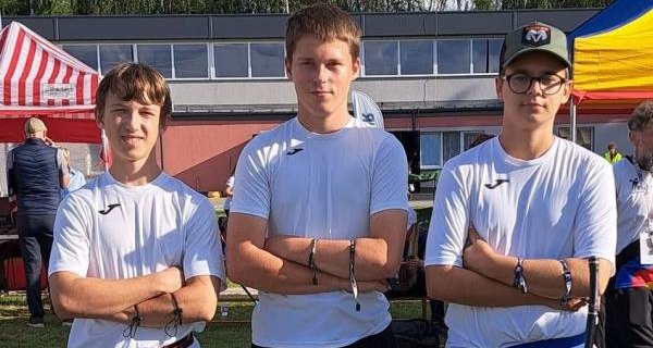 Patryk Piecha wicemistrzem łuczniczych Międzywojewódzkich Mistrzostw Młodzików