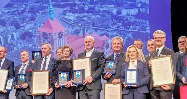 Zespół Zamkowo-Parkowy w Suchej Beskidzkiej z ogólnopolską nagrodą „Zabytek Zadbany 2026”