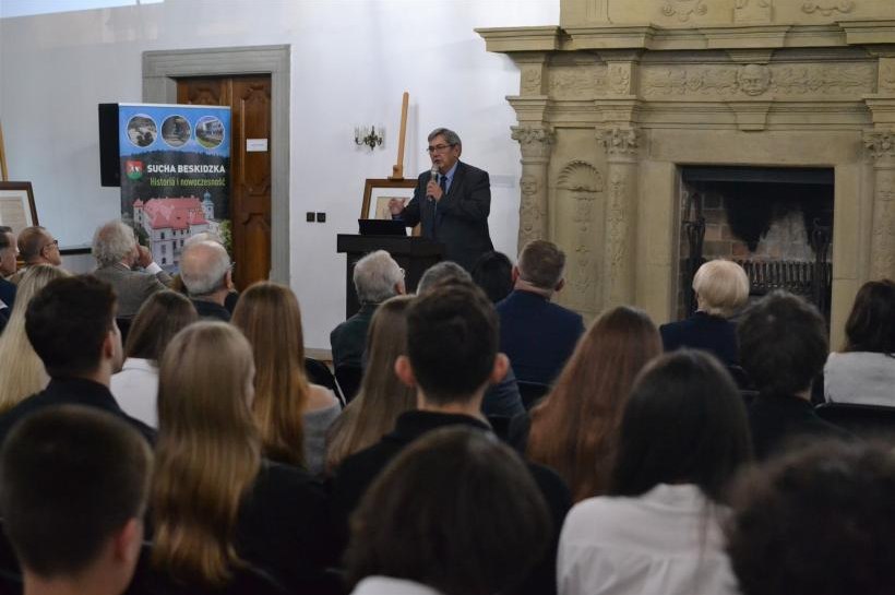 Branicki Festival. Historia, kolekcjonerstwo i dziedzictwo suskiego zamku
